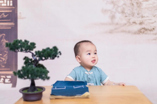 永城宝宝总是抠鼻子 永城宝宝总是抠鼻子